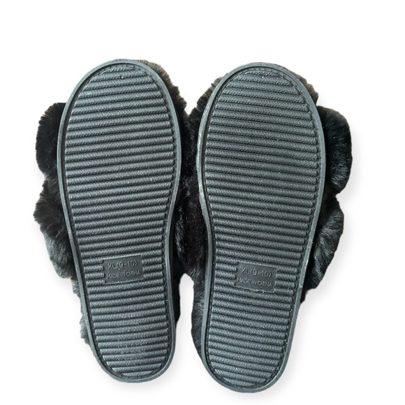 Jessica Simpson Slippers - Picture 6 of 6